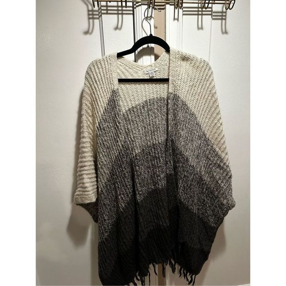 American Eagle Knitted Medium Grey White Cardigan - Picture 4 of 4